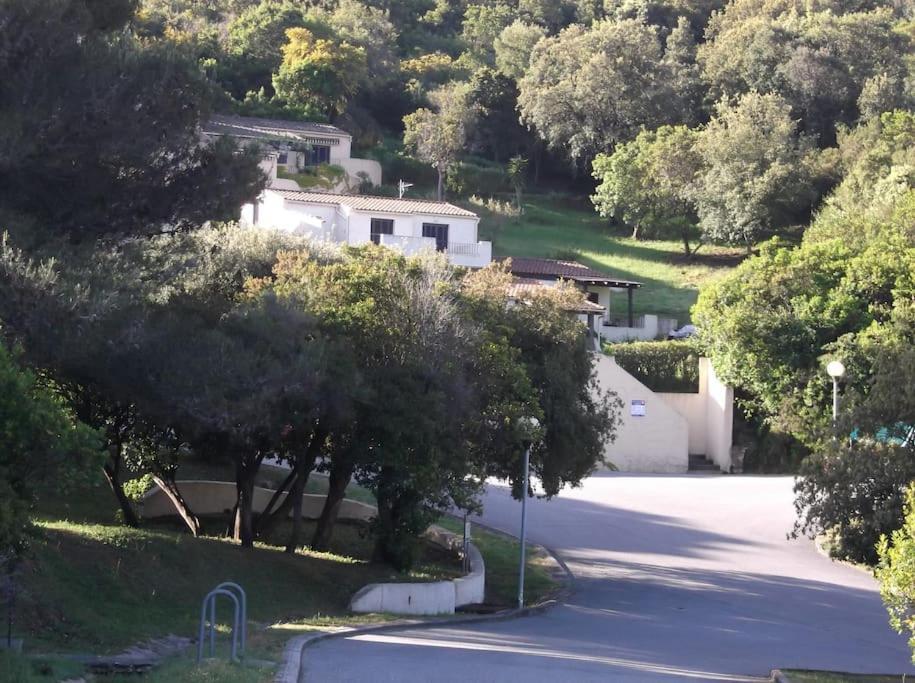 Appart 5 Personnes A Porticcio Avec 2 Piscines Materiel Enfant ,Bebe Clim Buitenkant foto
